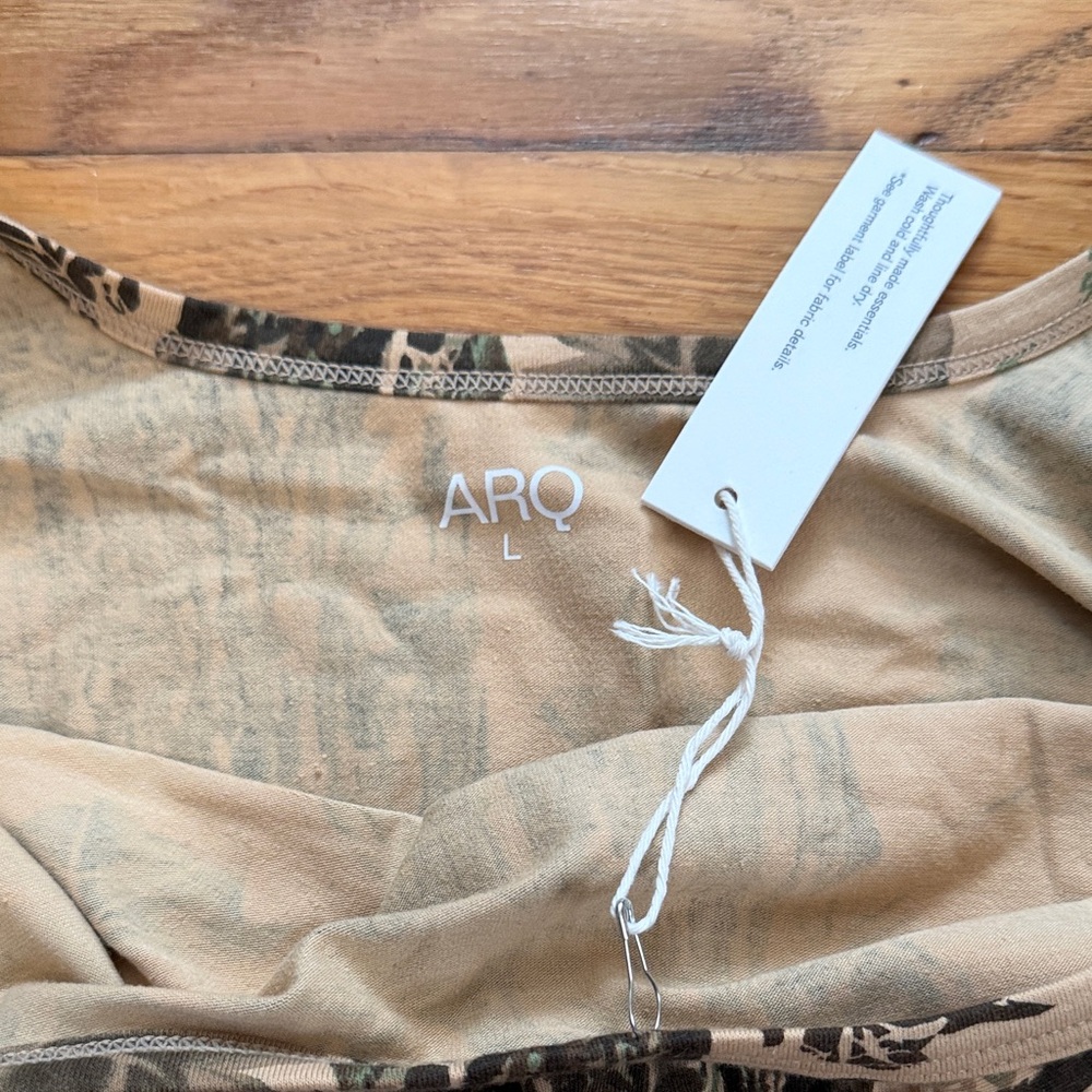 ARQ Tan and Brown Camo Sports Bra - Picture 2 of 3